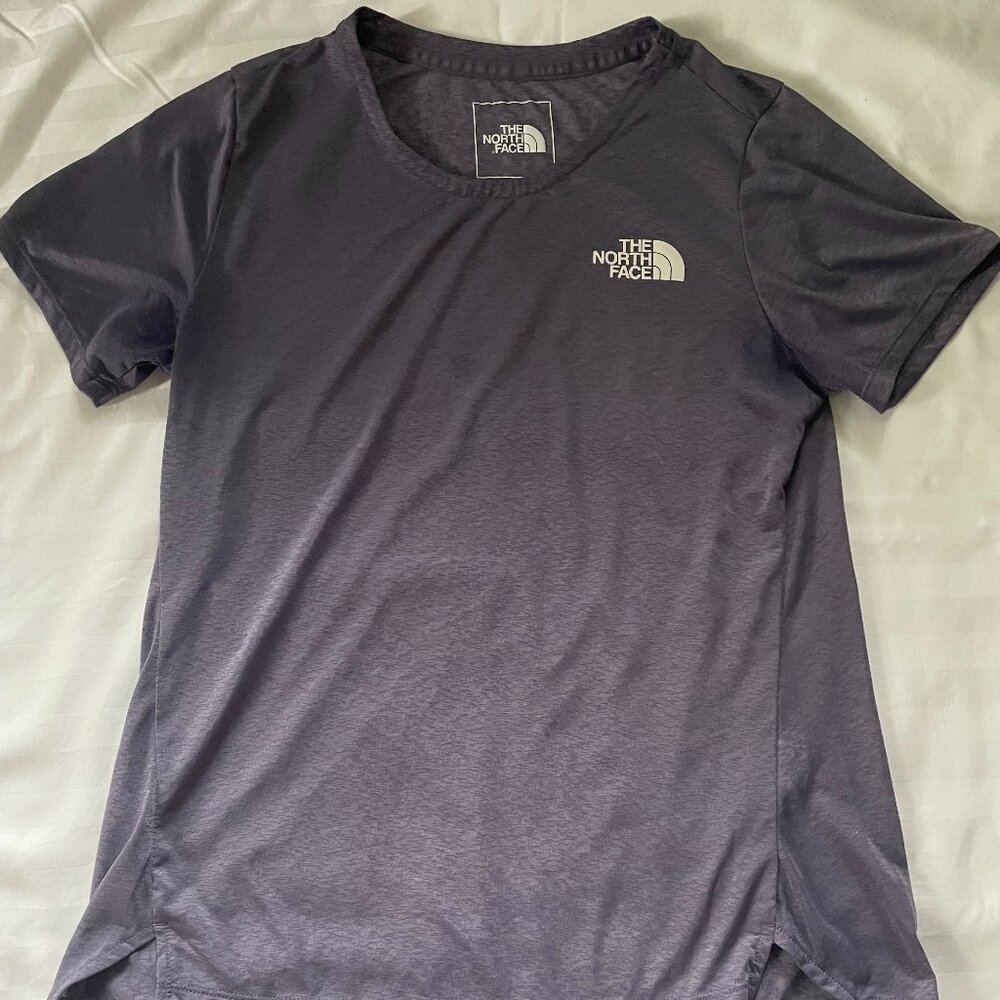 The North Face SS Running Shirt Size S Purple